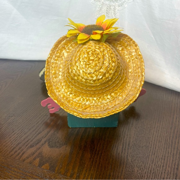 Vintage 1990s Wooden Frog Handmade Dangling Leg Frog Doll Figure Hand Painted - Picture 9 of 9